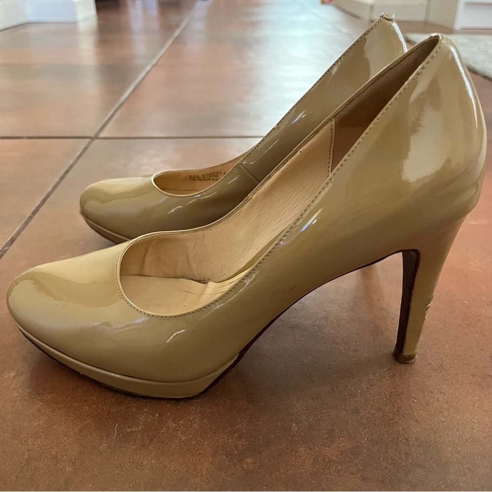 Cole Haan Nike Air Chelsea Pump 6.5